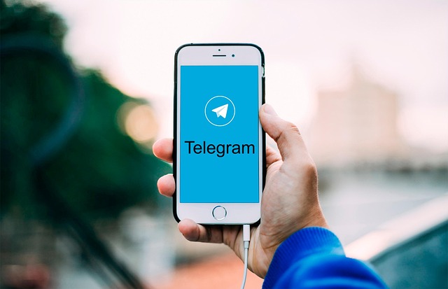telegram-komunikacni-aplikace-bezpecnost-cloudova-sluzba-telefon-kyberspionaz
