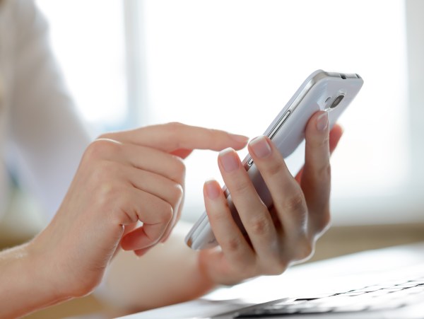 vkládání hesla - zámek obrazovky mobilního telefonu
